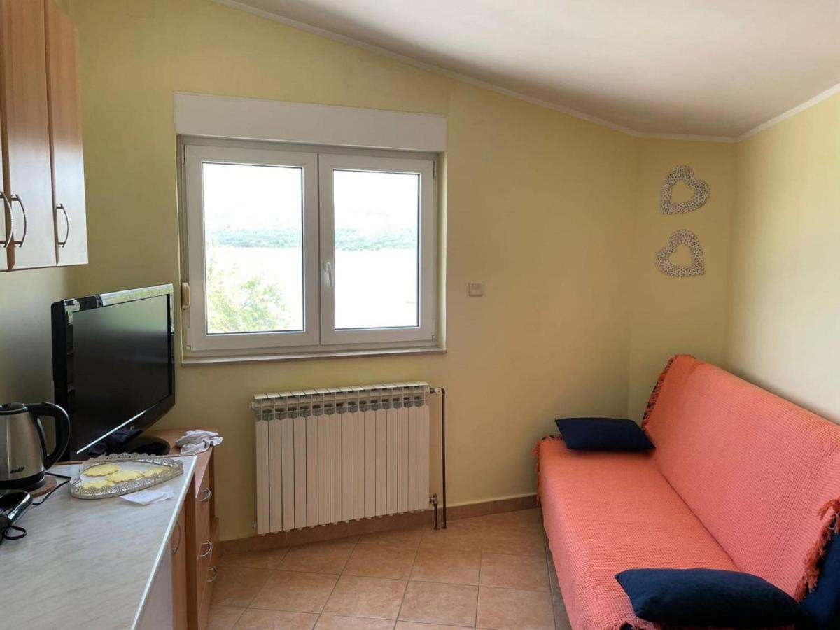 Apartman Luka Jadrtovac Exterior photo